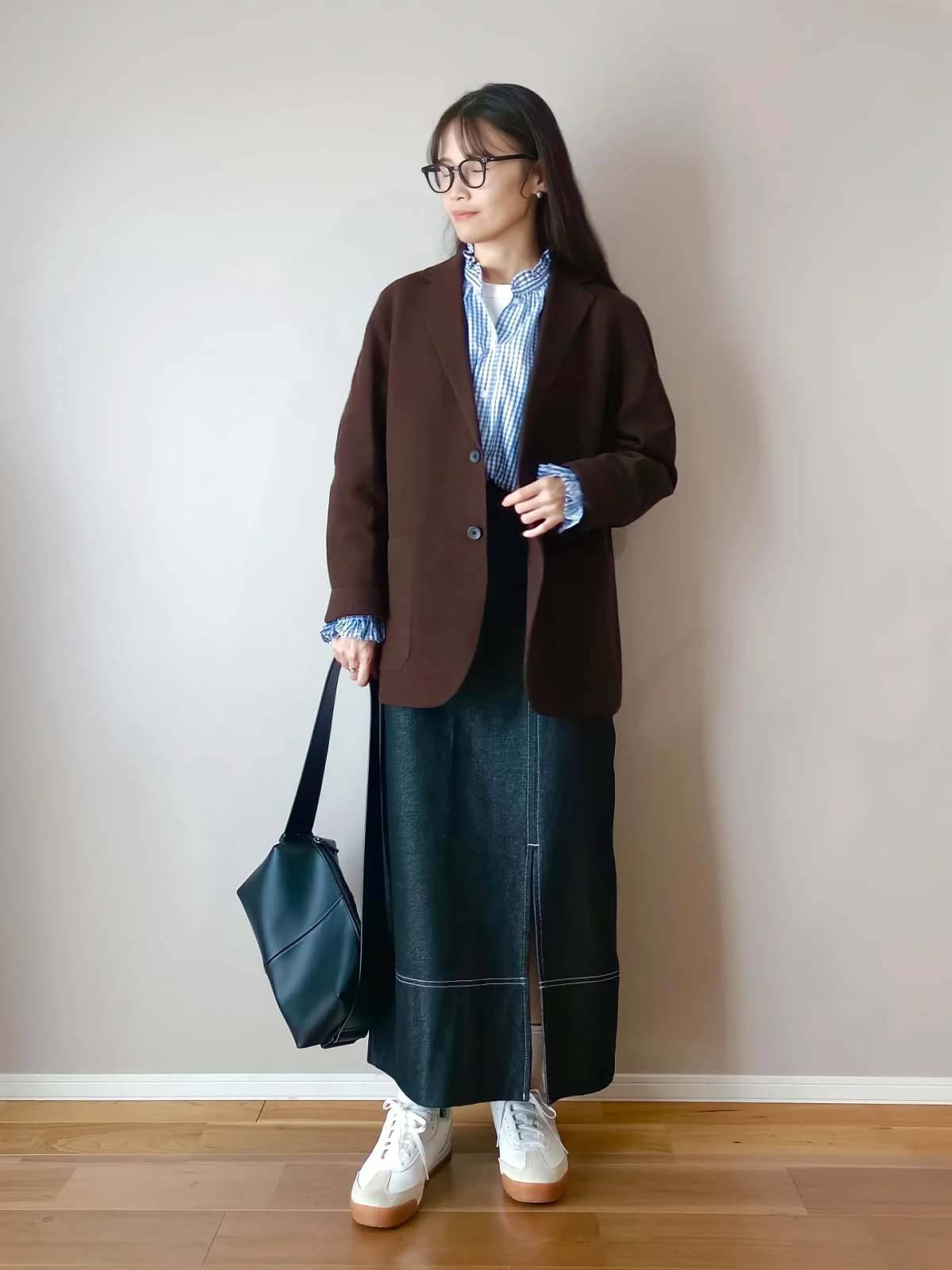 ブラウス×ジャケット