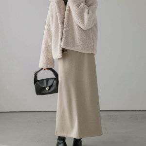 【気温2度】服装17選。最低・最高気温別おすすめの冬の寒さ対策コーデとは？