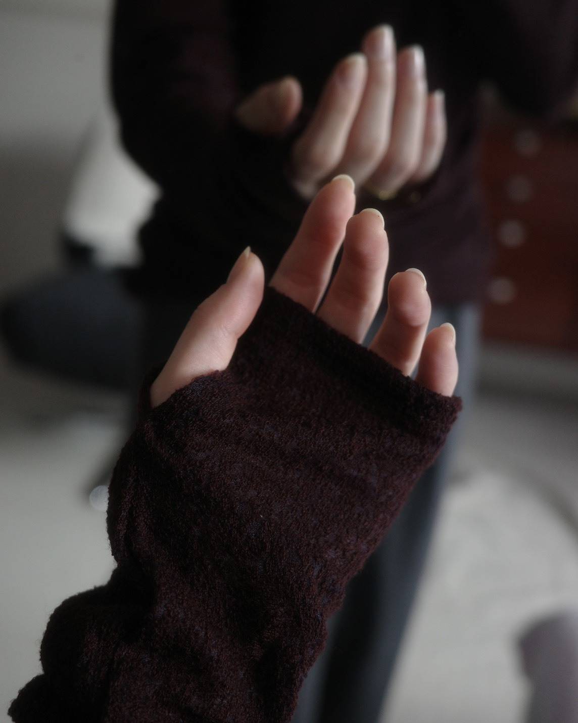 CONSISTERの「WOOL LACY TOP」