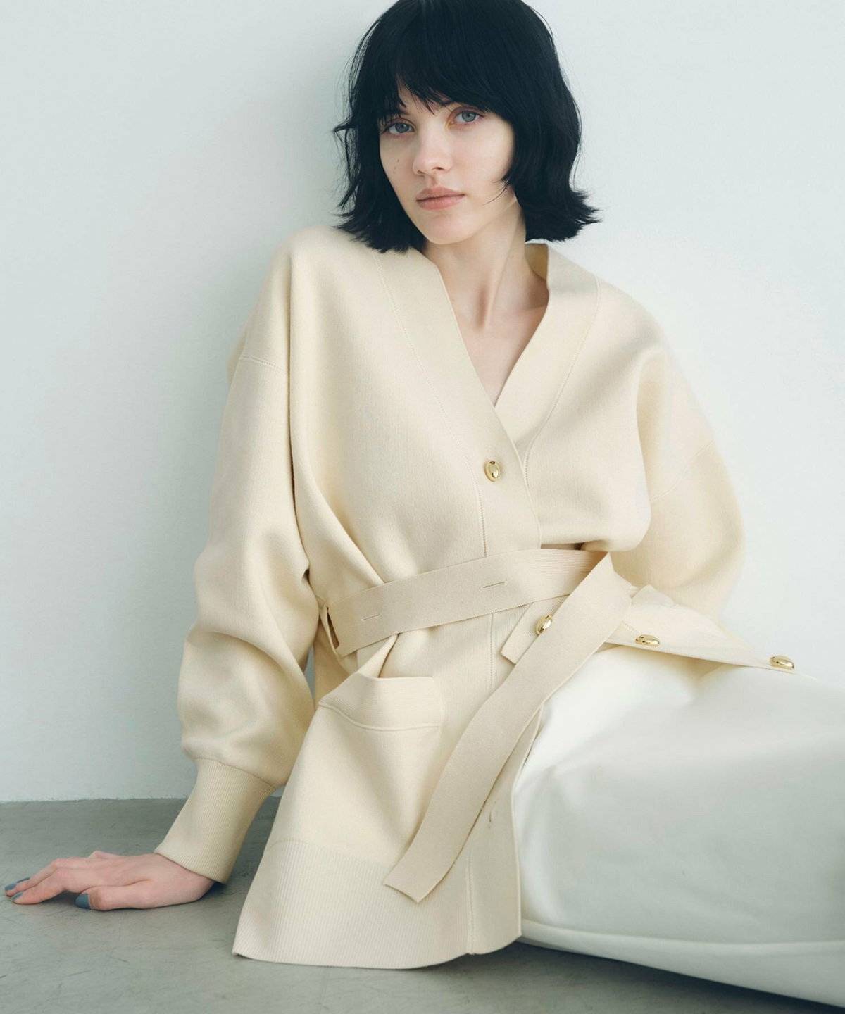 スカートコーデの女性