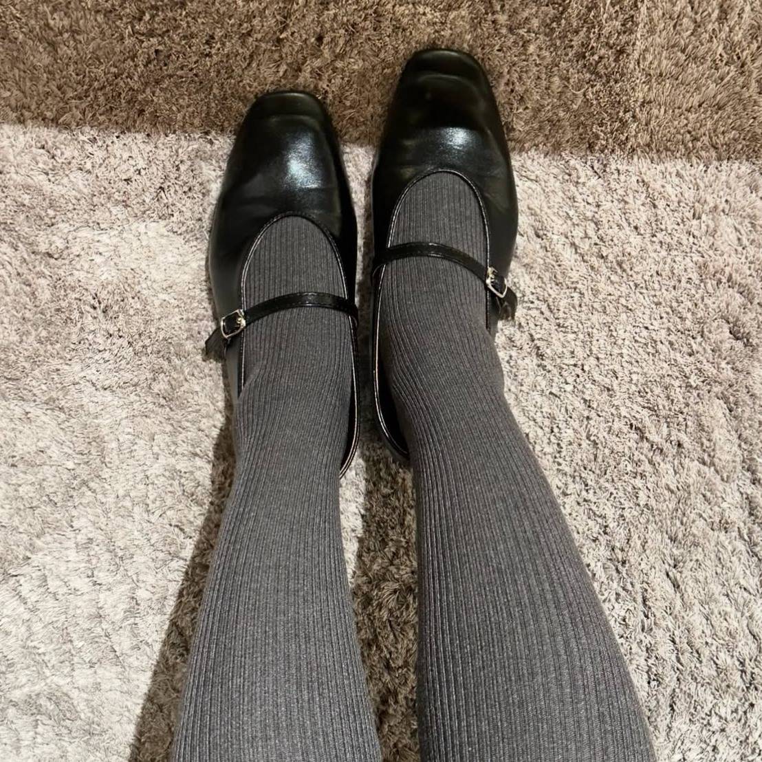 UNIQLOのリブタイツ