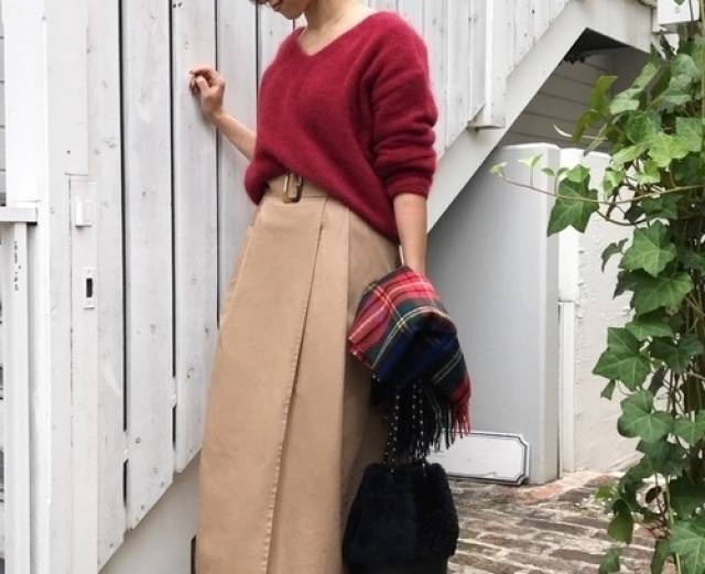 ボルドーニットの秋コーデ。マネしたいおしゃれな着こなし10連発！