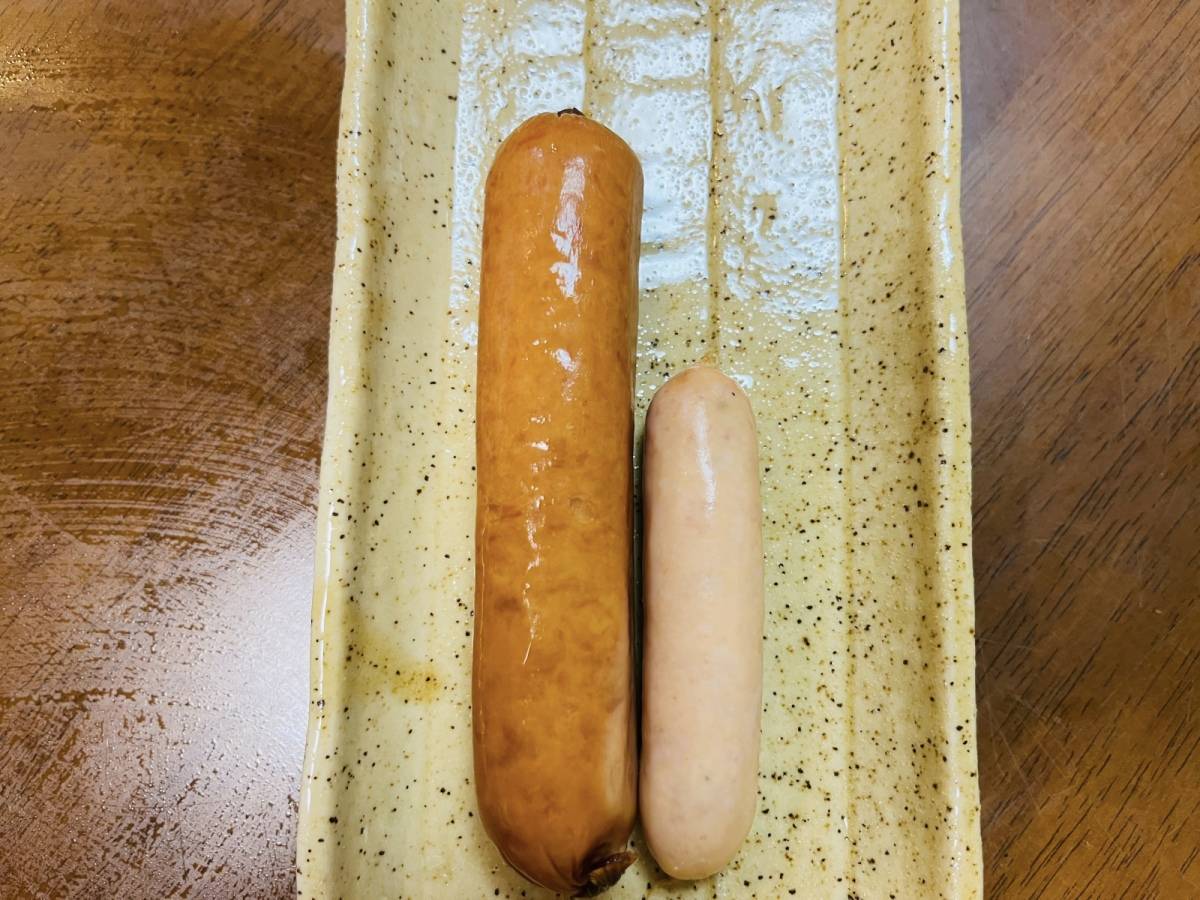 極太ソーセージが6本も入っています！