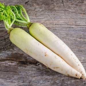 実は最近コレばっかり……。切って和えるだけの「大根」の超簡単レシピ