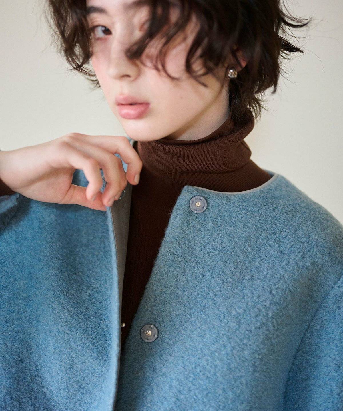 ブルーのコート