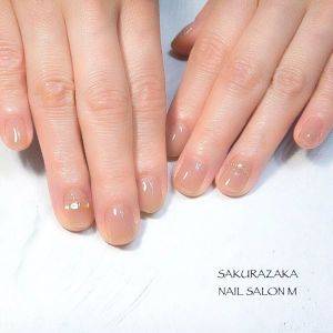 【2025年晩秋】手元が驚くほど垢抜けるよ。指が長く見えるネイル5選