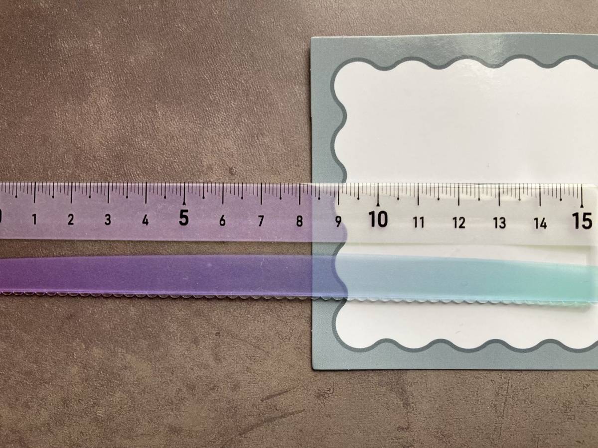 セリアの色づく定規 15cm