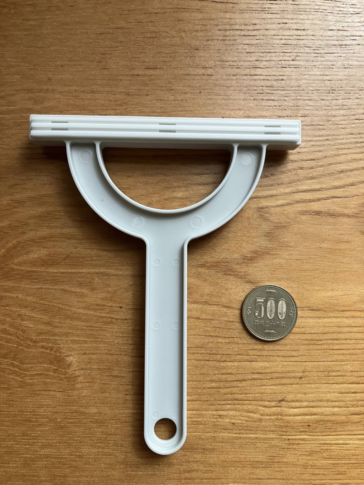 セリアの毛玉取りブラシ