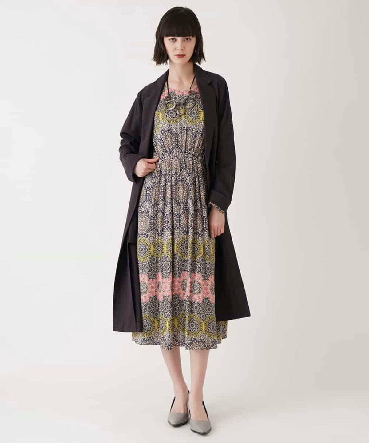 北欧ファッションの女性