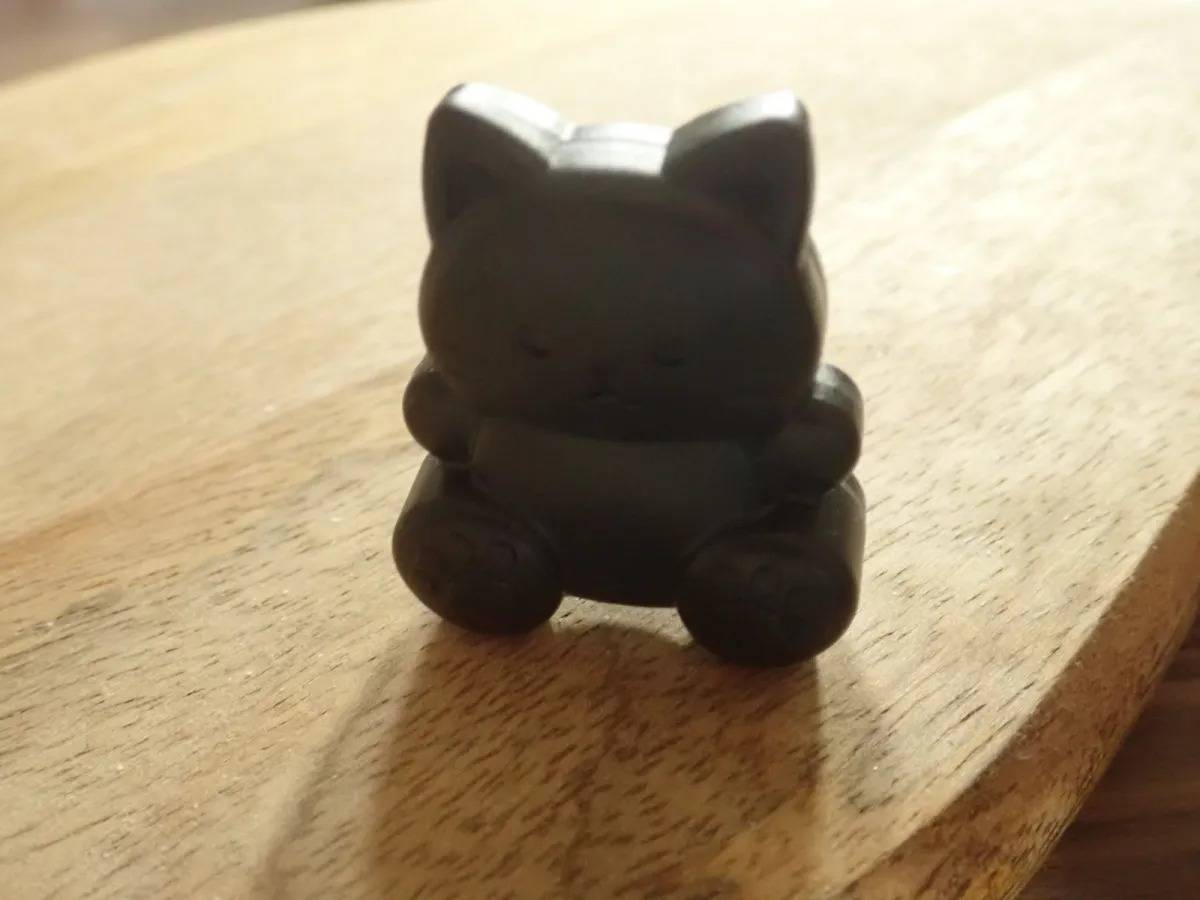 DAISO(ダイソー)：おすわりミニカッター(ねこ)