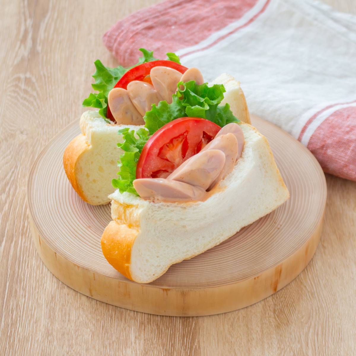 ヤマザキ公式の「おさかなソーセージのポケットサンド」のレシピ