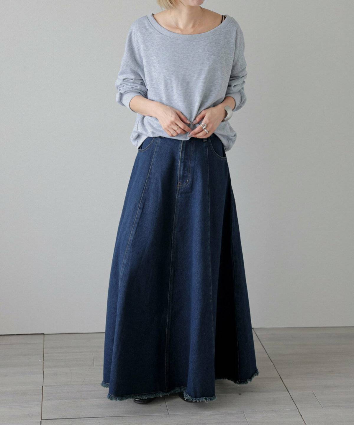 デニムスカートコーデ