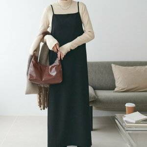 【秋編】食べ歩きデートにおすすめの服装とは？大人可愛いコーデ14選