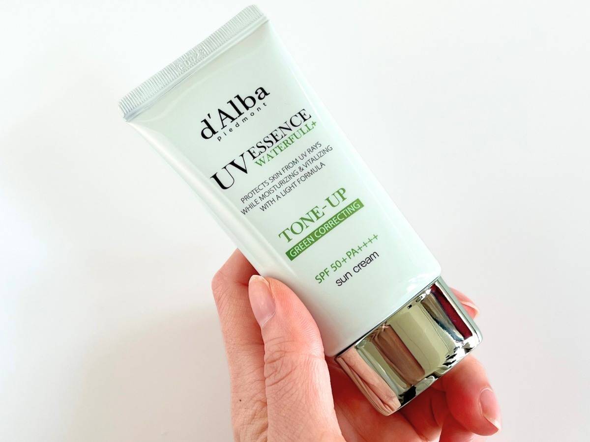 ダルバ クリーンティーツリーリポソームトーンアップサンクリーム