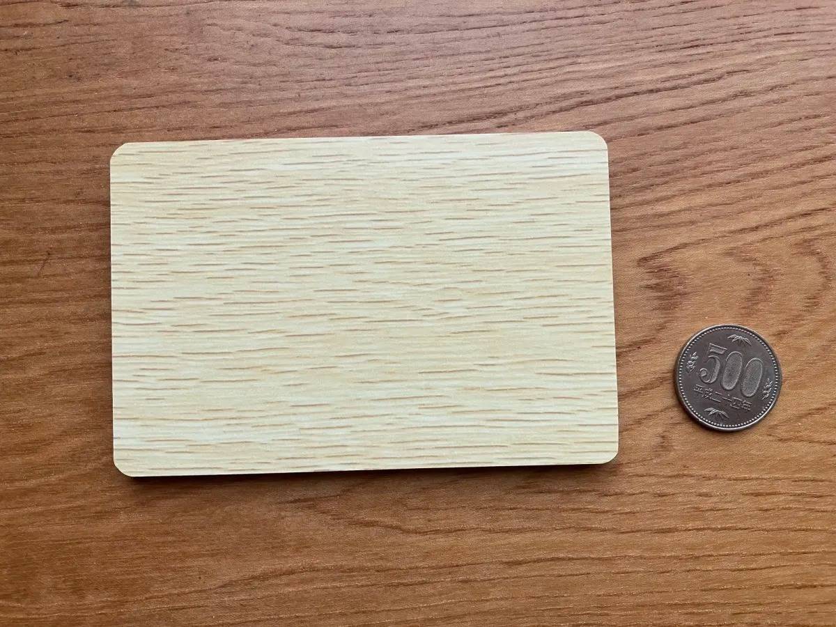 DAISO(ダイソー)：木目調ホワイトボード(長方形)