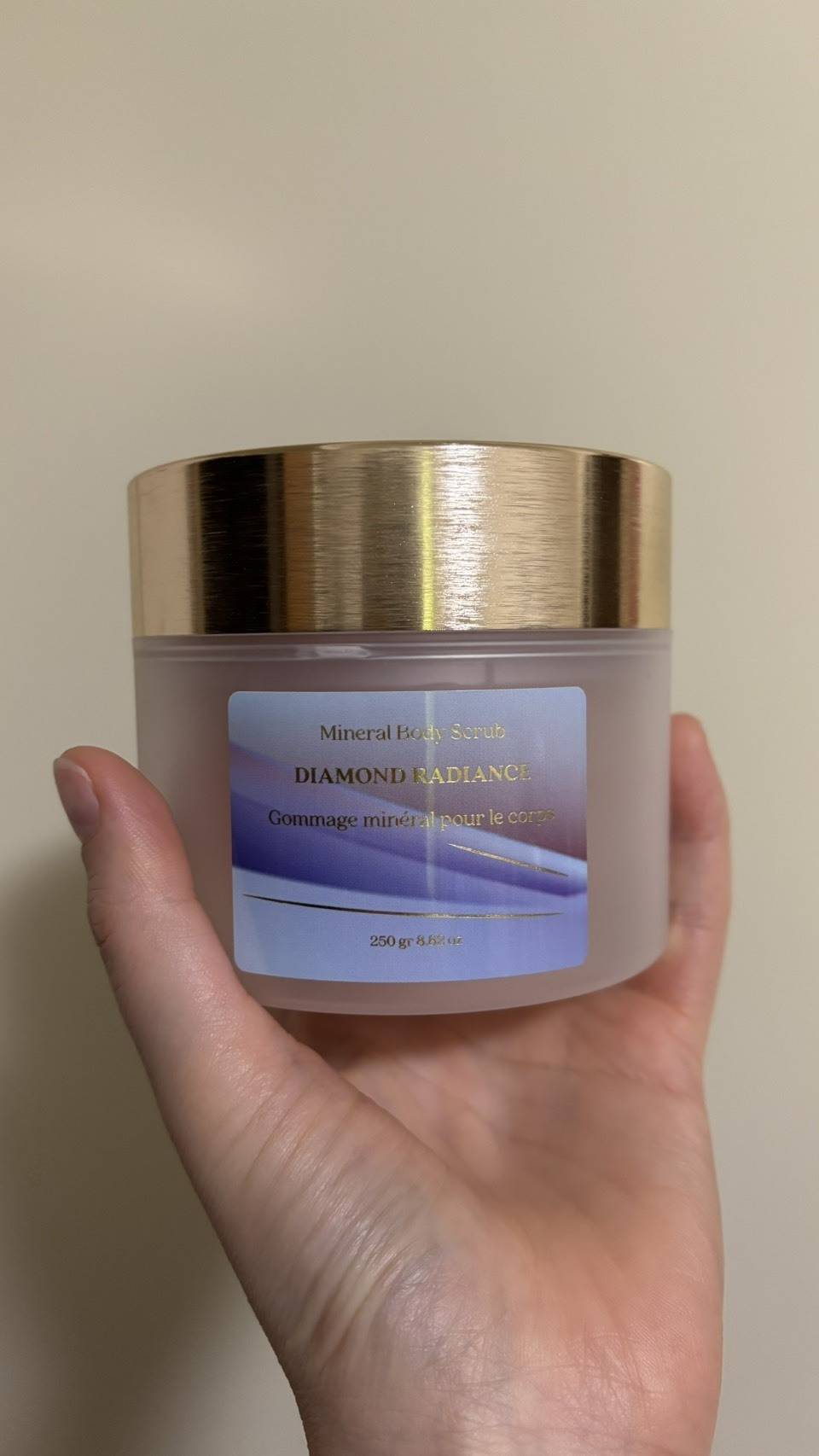 Laline ダイヤモンド ラディアンス　ミネラルボディスクラブ