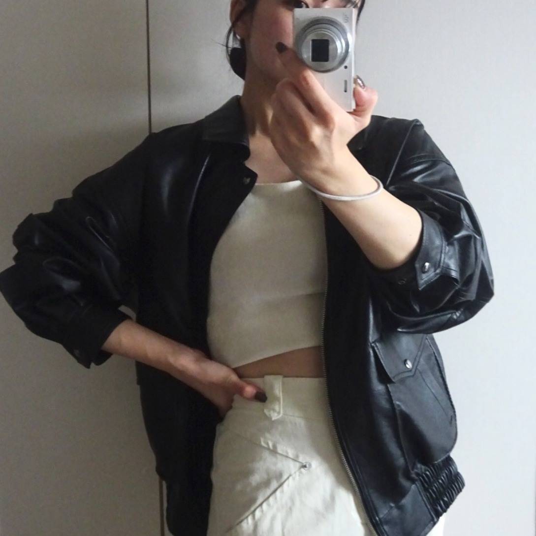 レザーアウターコーデ