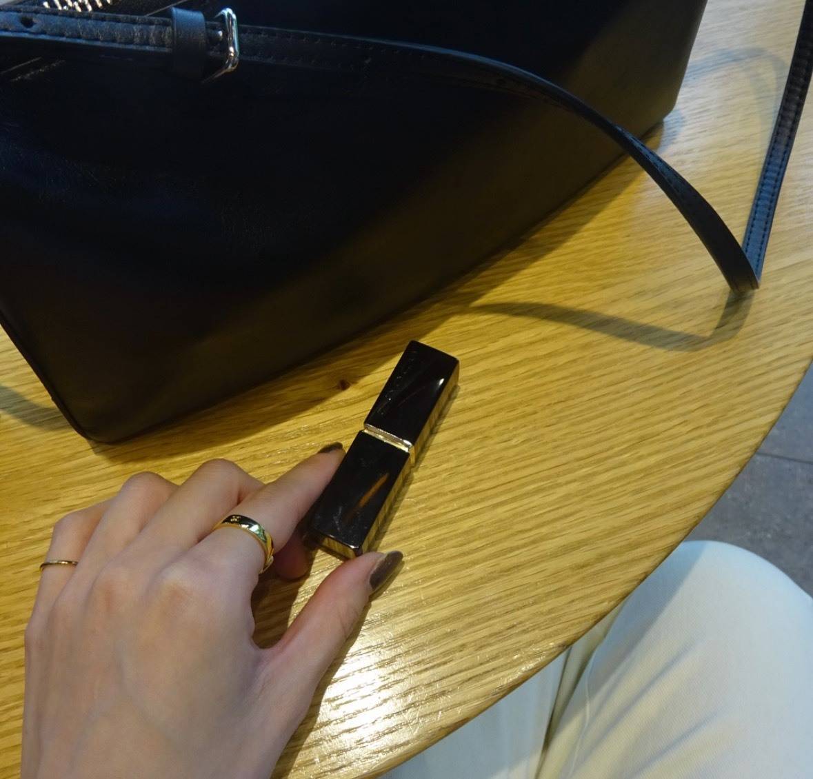 suqqu(スック) モイスチャー グレイズ リップスティック