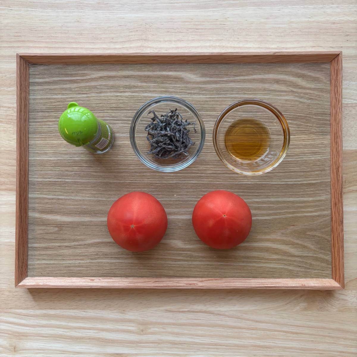 くらこん公式の「塩こんぶトマト」のレシピ