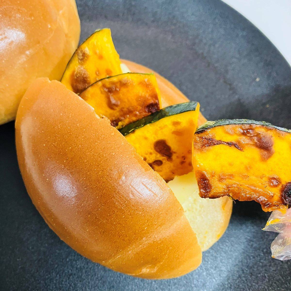 JAグループ公式の「かぼちゃとカマンベールのサンドイッチ」のレシピ