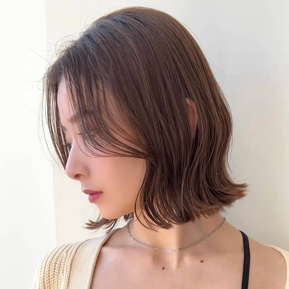 美人見えくびれボブ