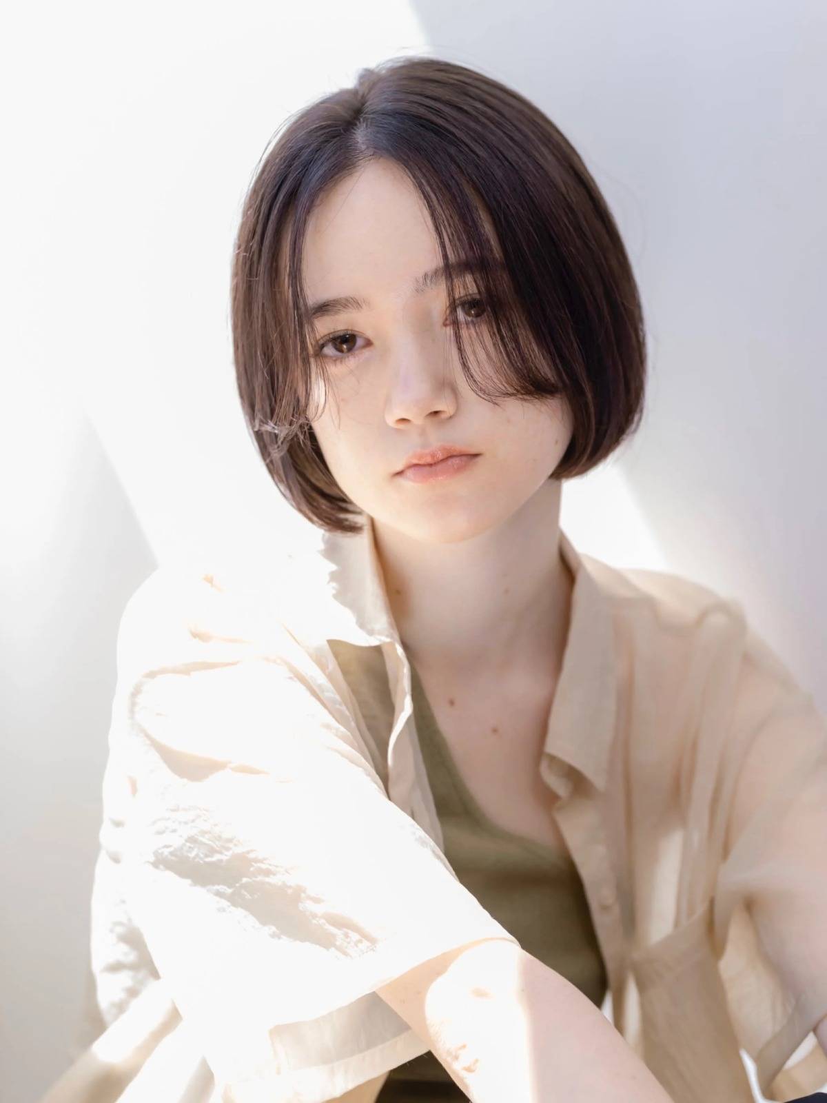 センターパートボブ