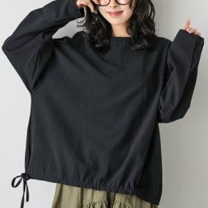 肉感、拾わない！普段使いできる「ゆるトップス」5選〜2025年晩秋〜