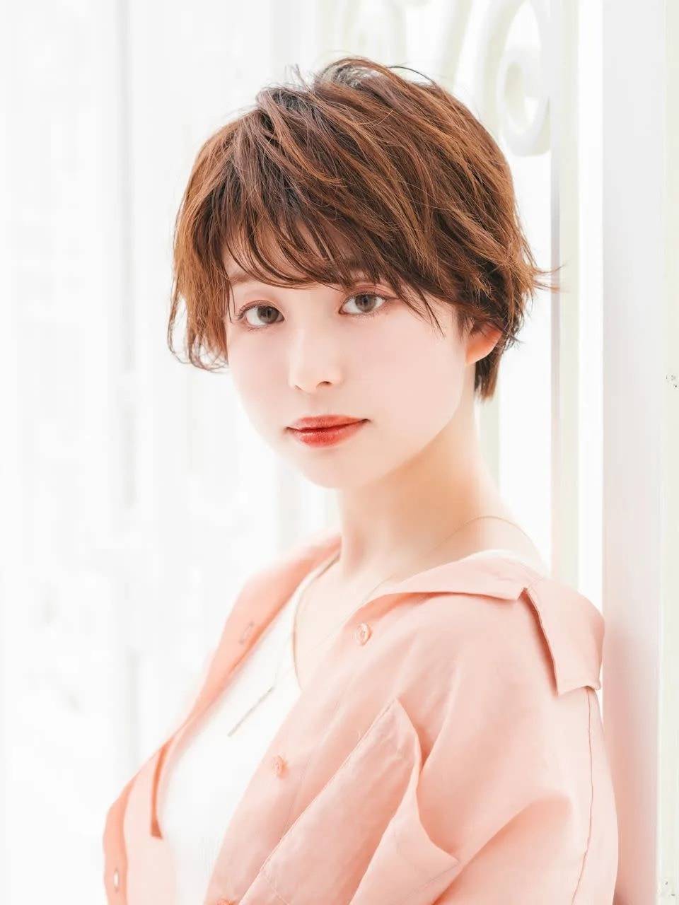 くせ毛風こなれショート