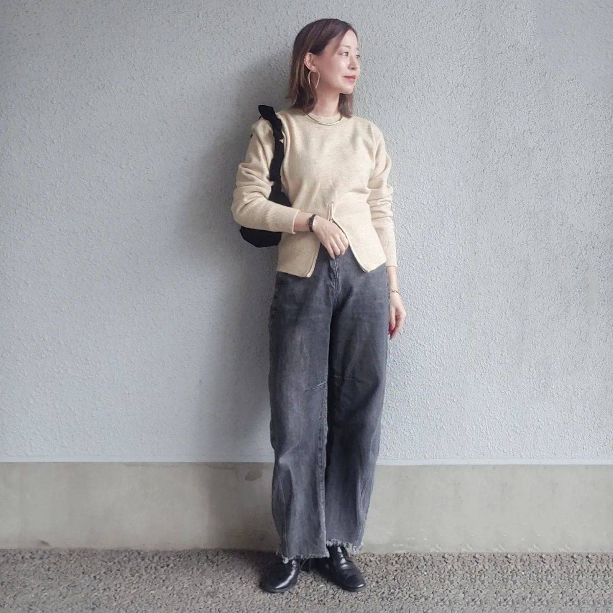 デザイン性のあるニットを主役にする♡