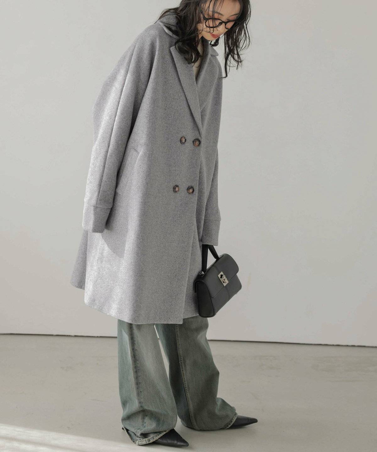 チェスターコート×パンツコーデ