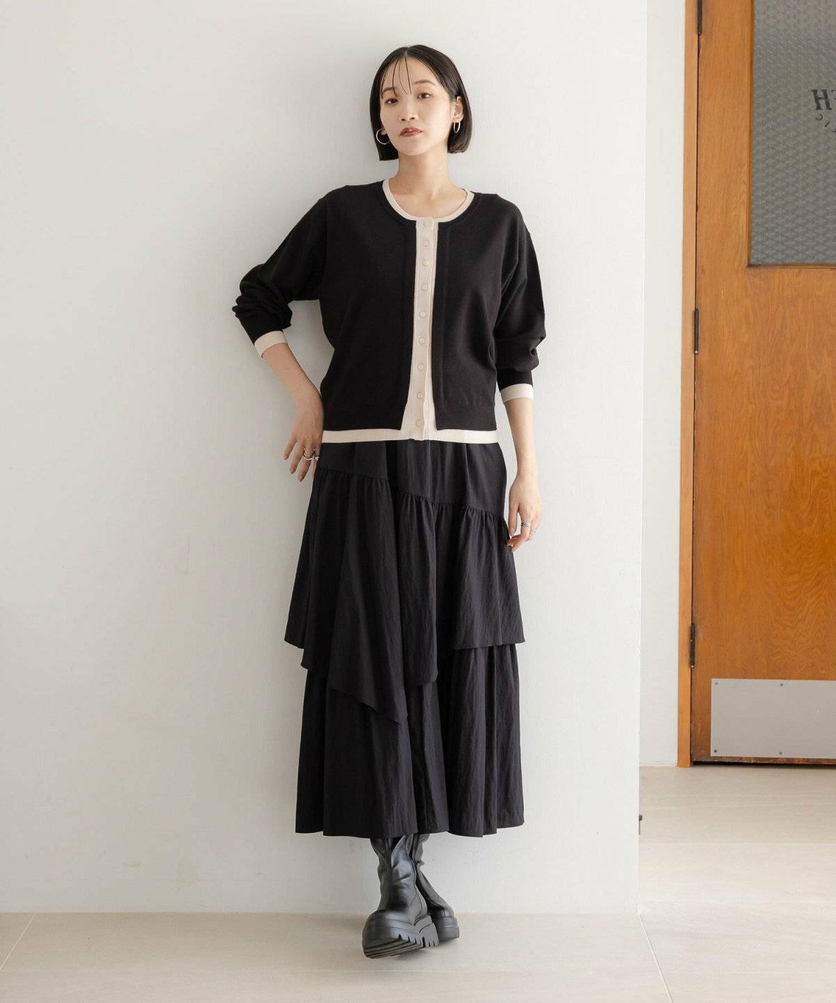 秋コーデの女性