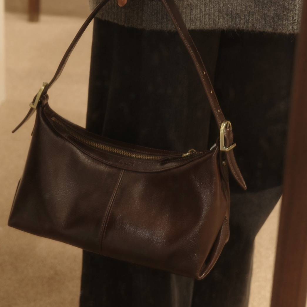 FOLNUA「ミニバトーバッグ 」