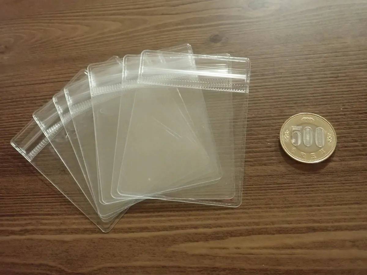 DAISO(ダイソー)：アクセサリー収納袋(8枚)