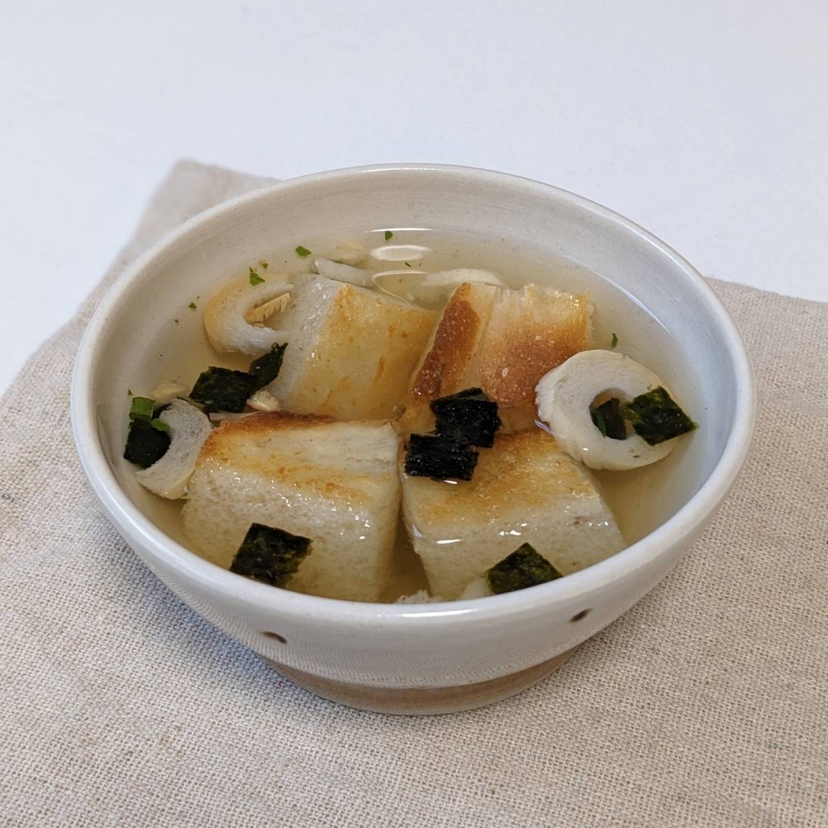 永谷園公式の「食パンのお吸いもの」のレシピ