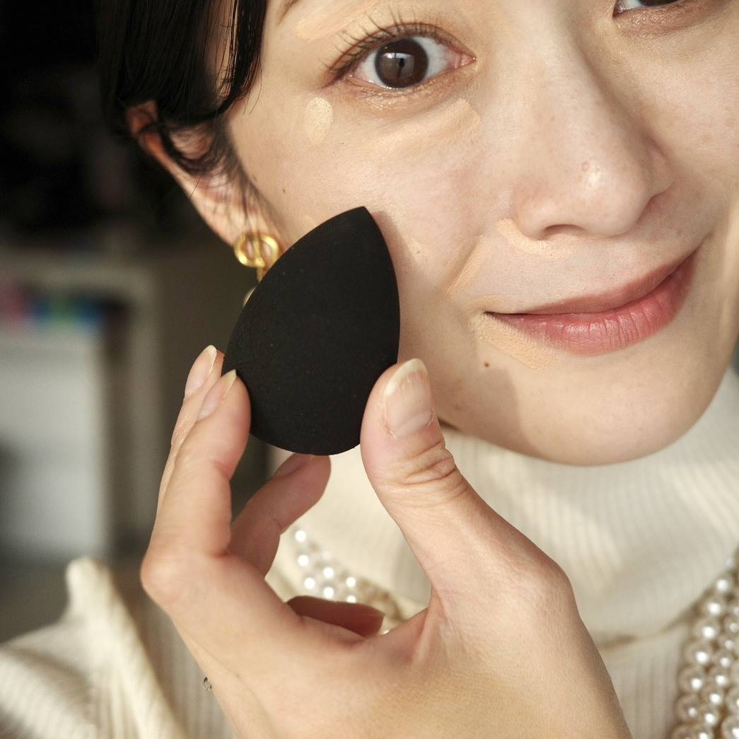 ＆be テンシーラーUVプラスでメイク