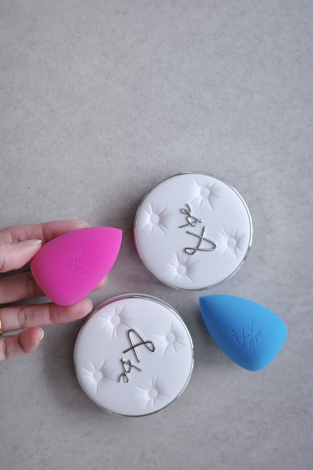 ＆be メイクアップスポンジ