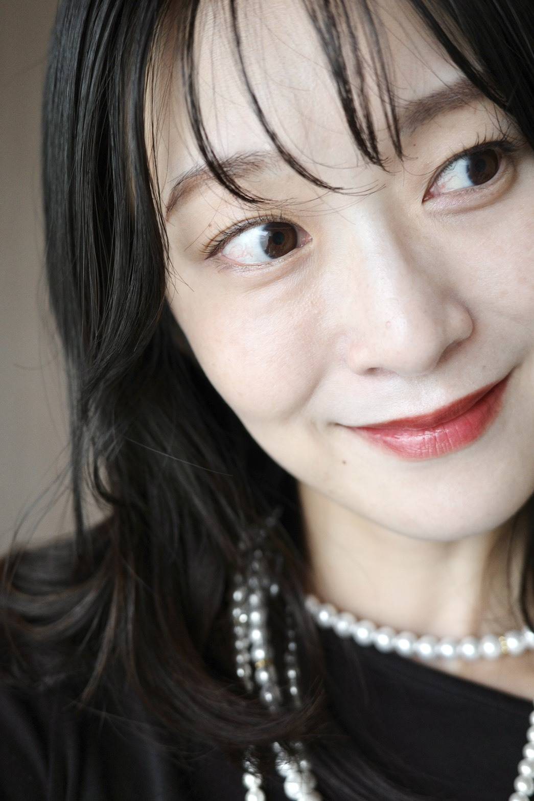 「ettusais」ウインターコレクションでメイク