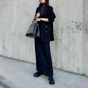 【2025年11月】最高にセンスいい……。おすすめ黒スカートコーデ5選