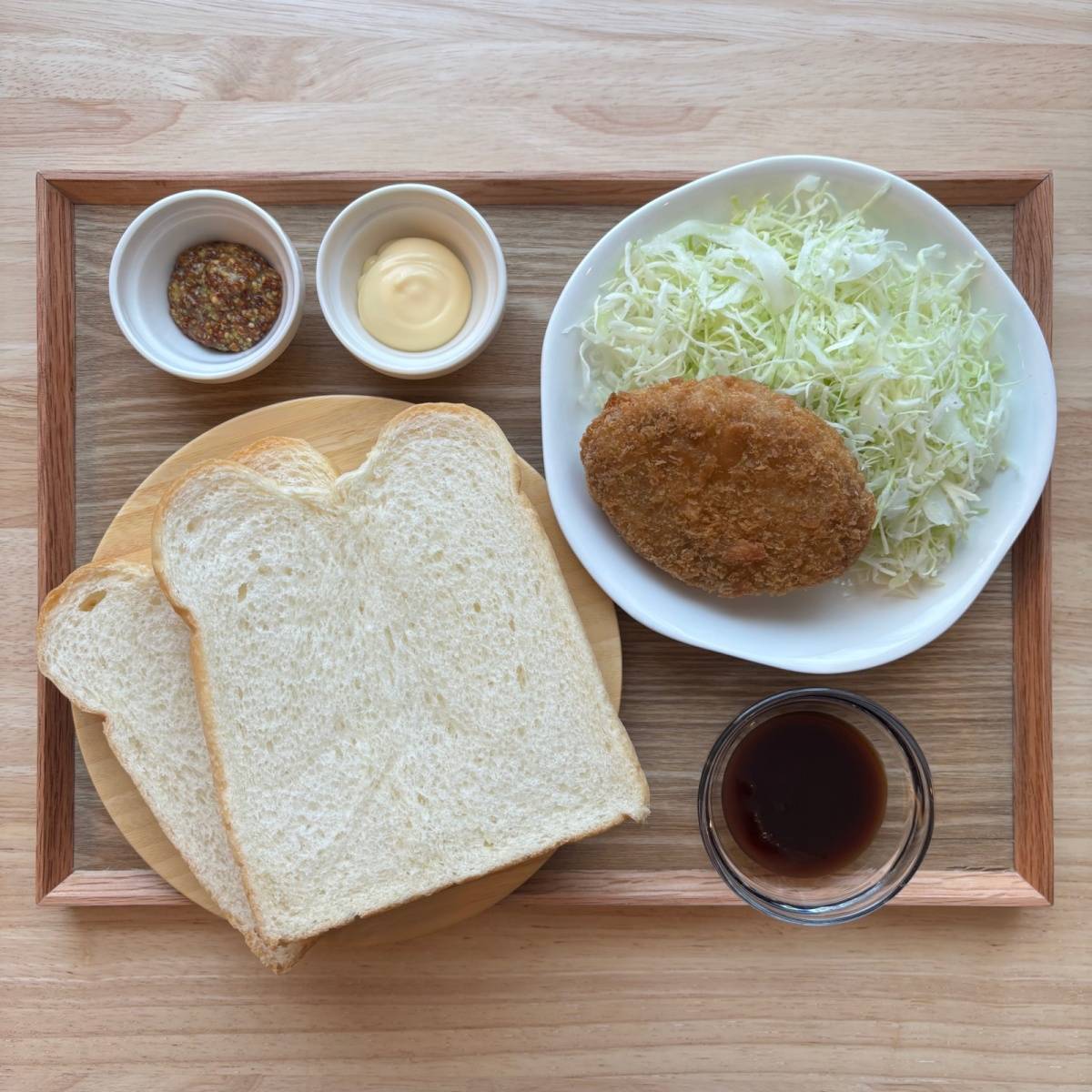 ヤマザキ公式の「ふかふわコロッケサンド」のレシピ