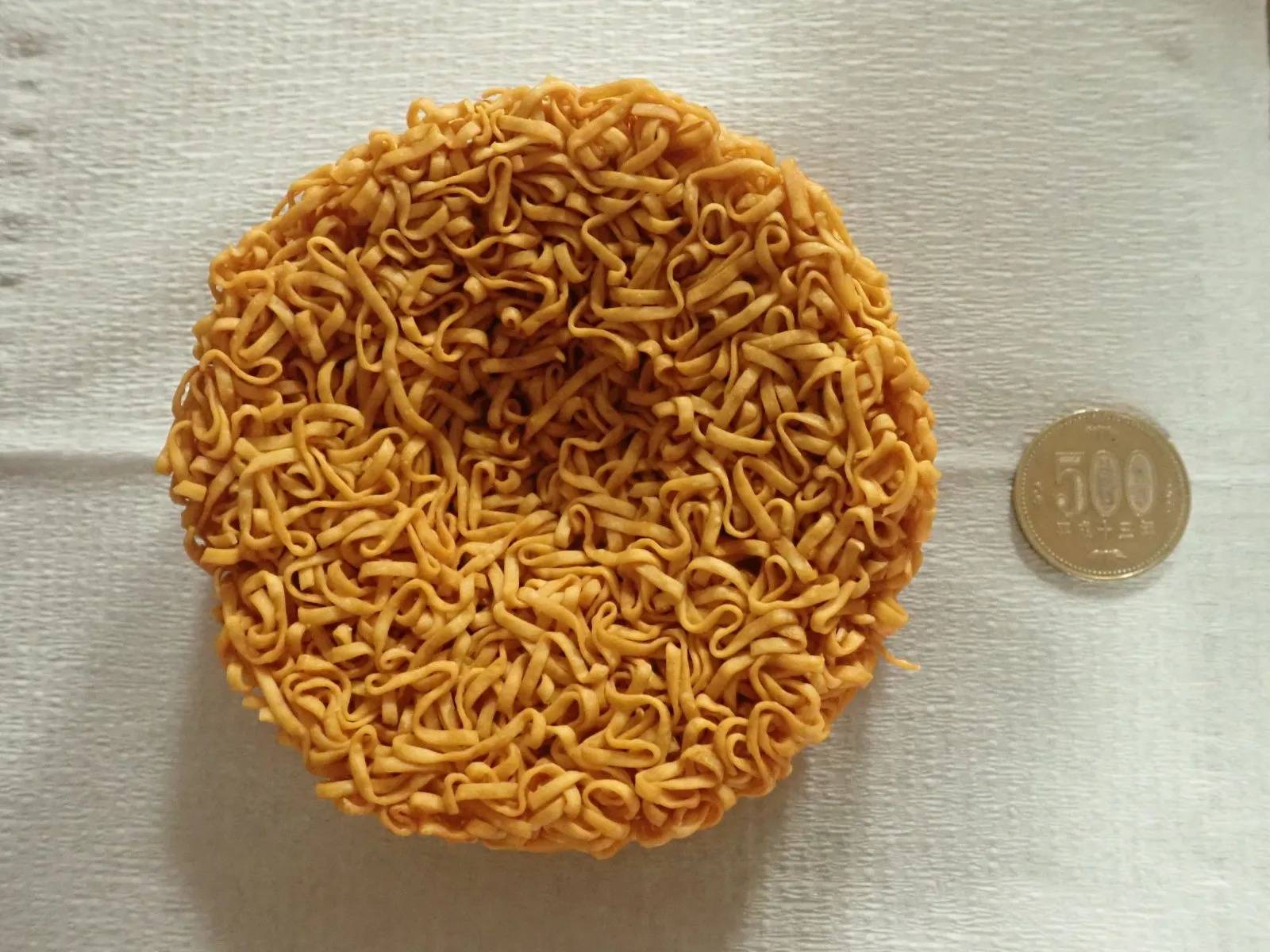 DAISO(ダイソー)：日清 鍋〆チキンラーメン