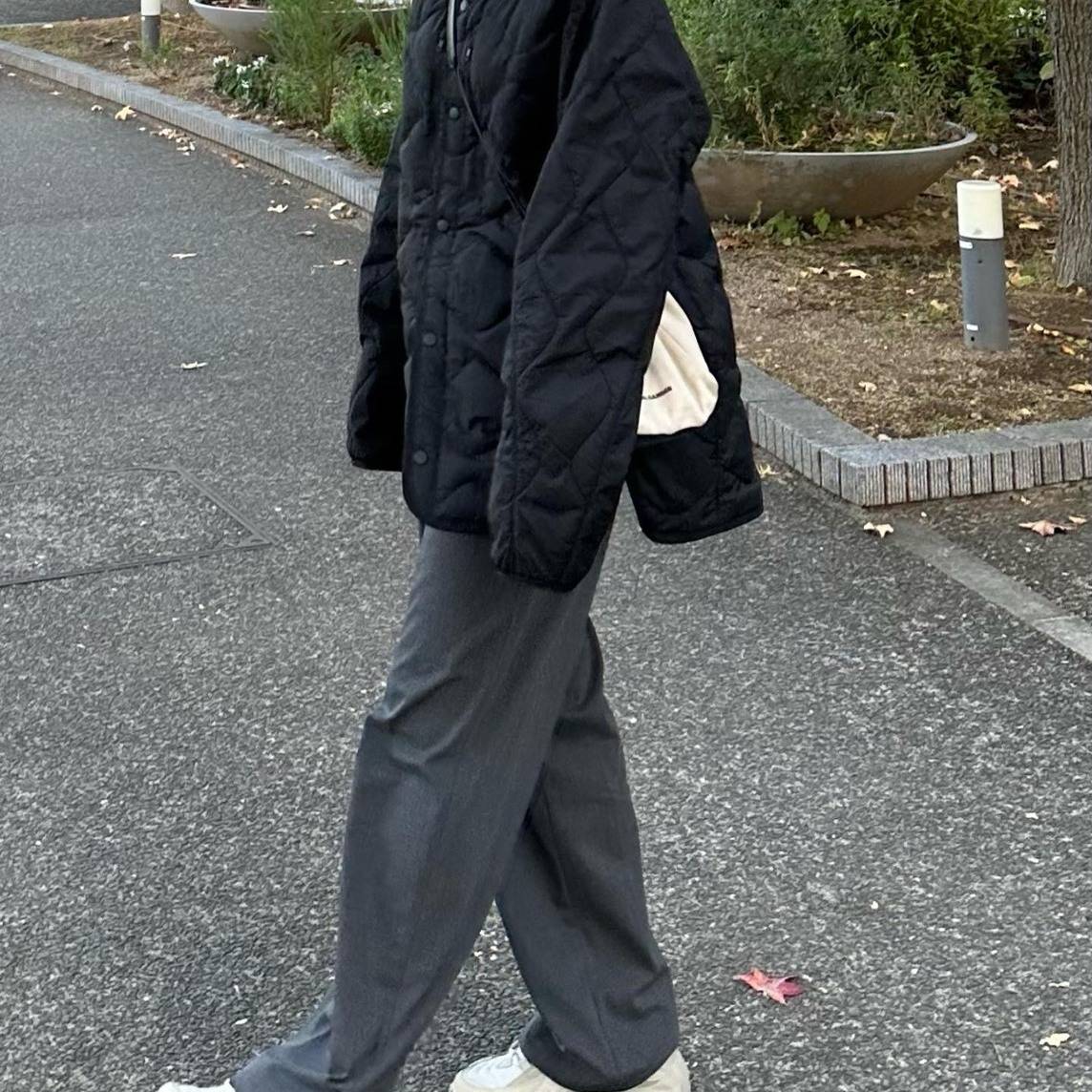 ユニクロ「ウルトラライトダウンジャケット」コーデ