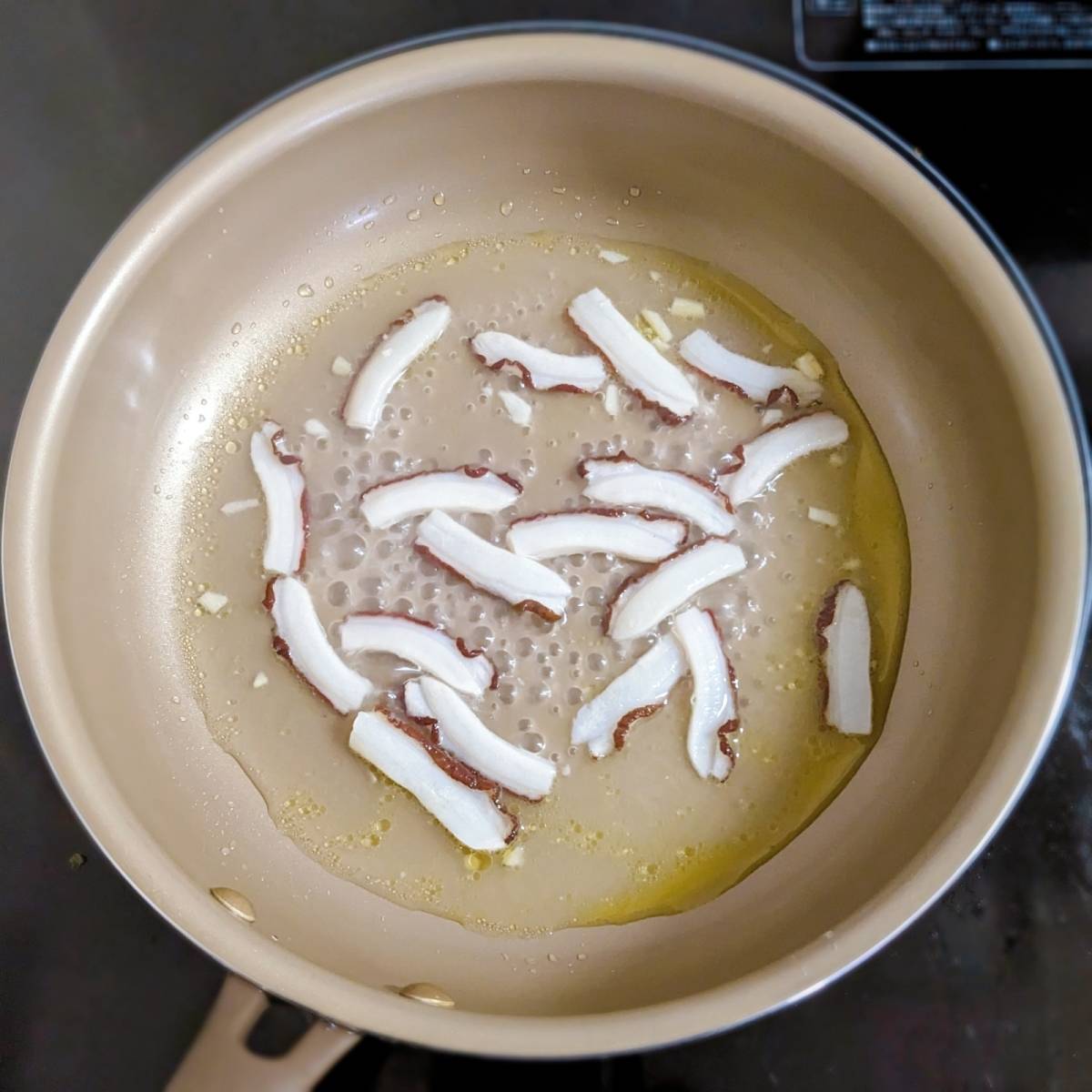 マ・マー公式の「たことドライトマトのスパゲティ」のレシピ