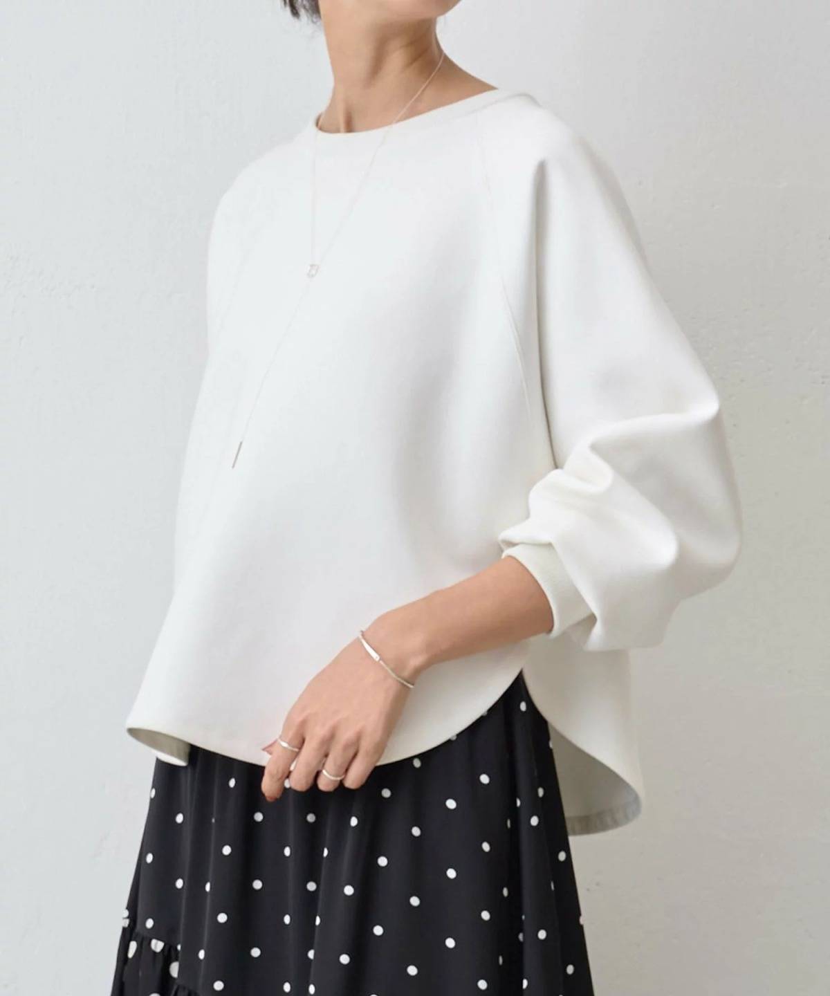 BEARDSLEY ダンボールサークルプルオーバー