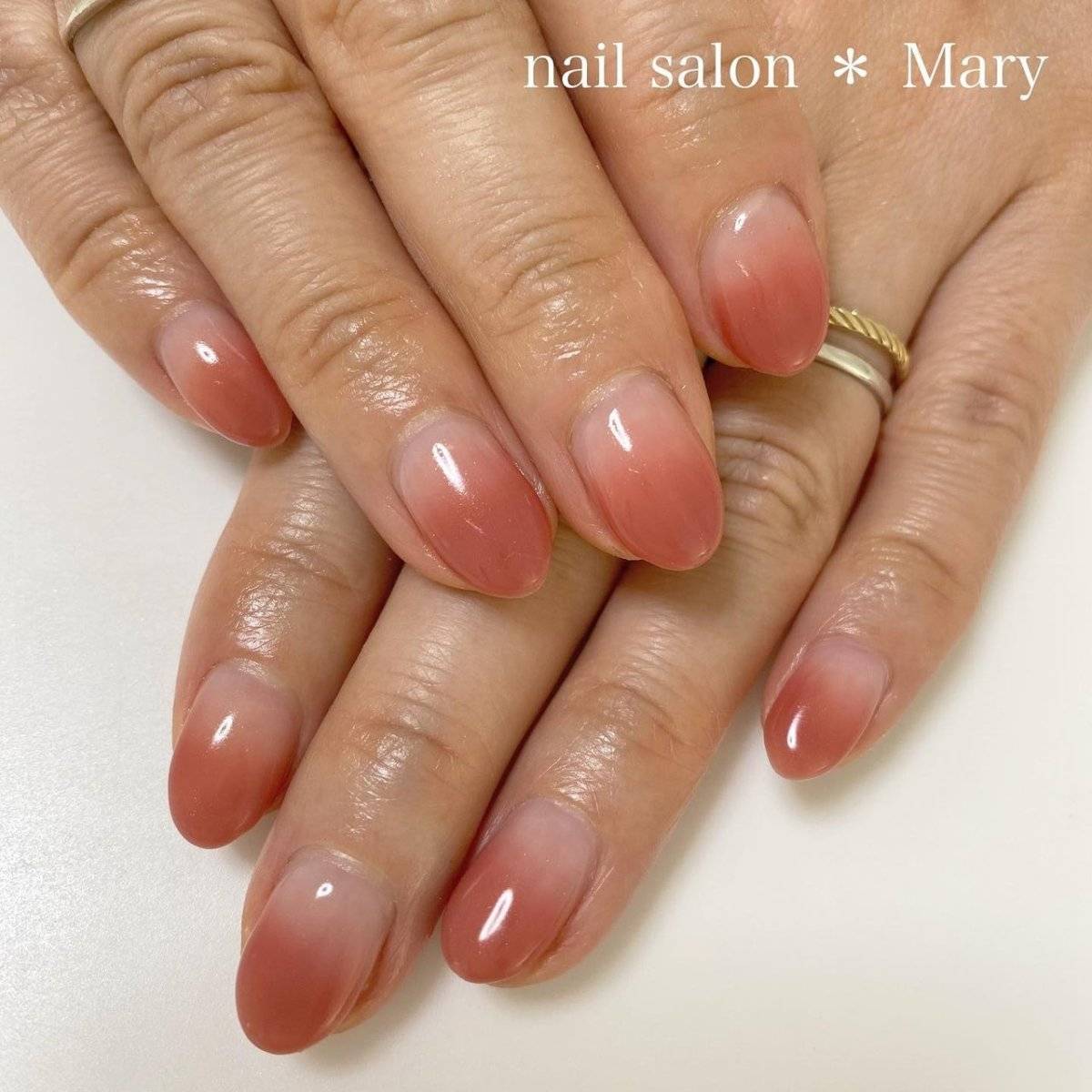 オレンジピンクネイル