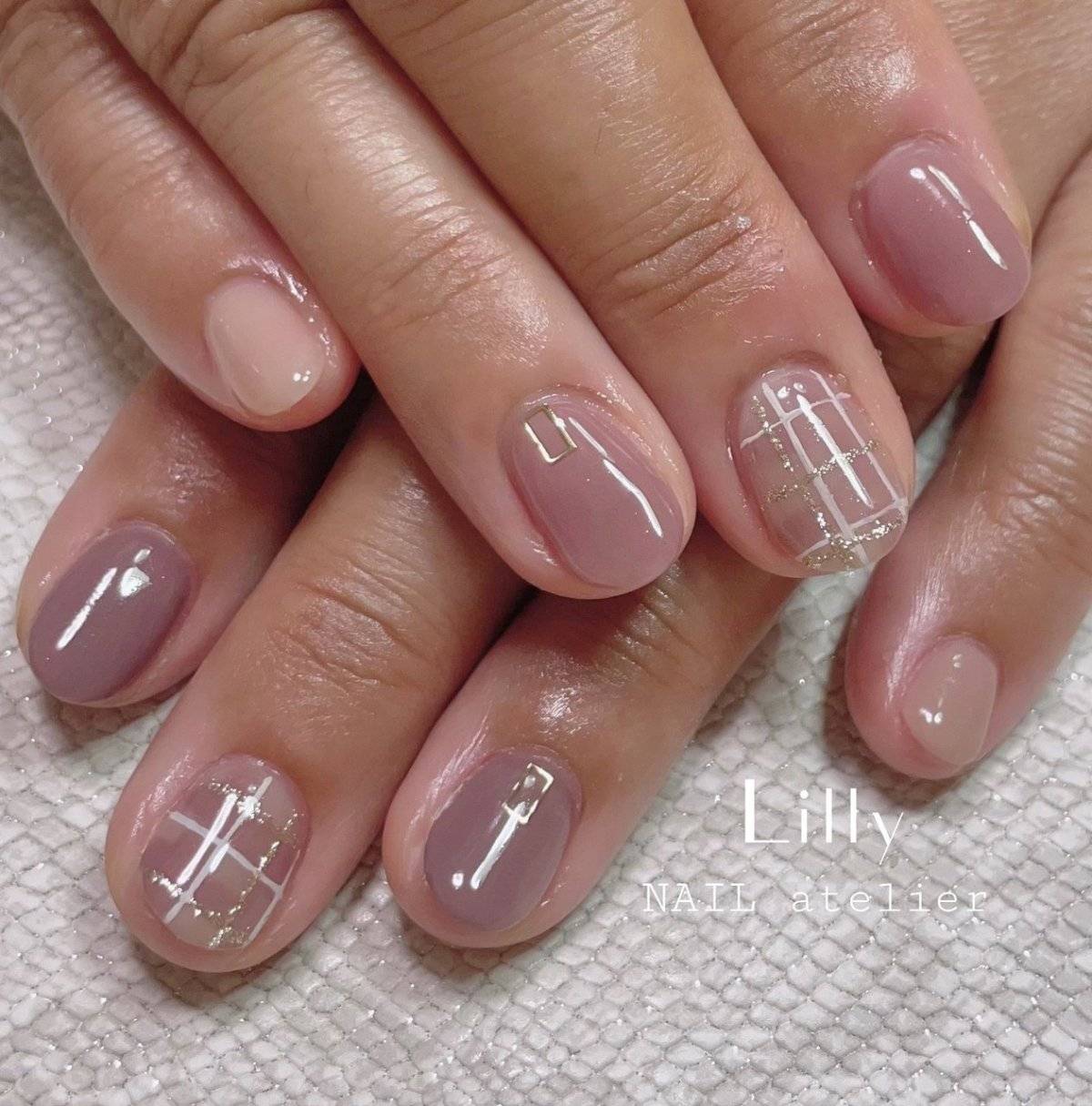 モーヴピンクネイル