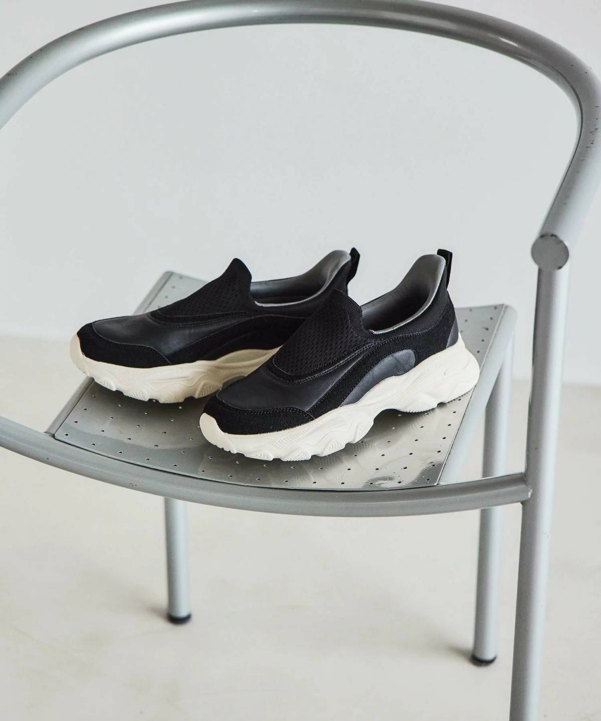 studio CLIP らく履きスリッポンスニーカー