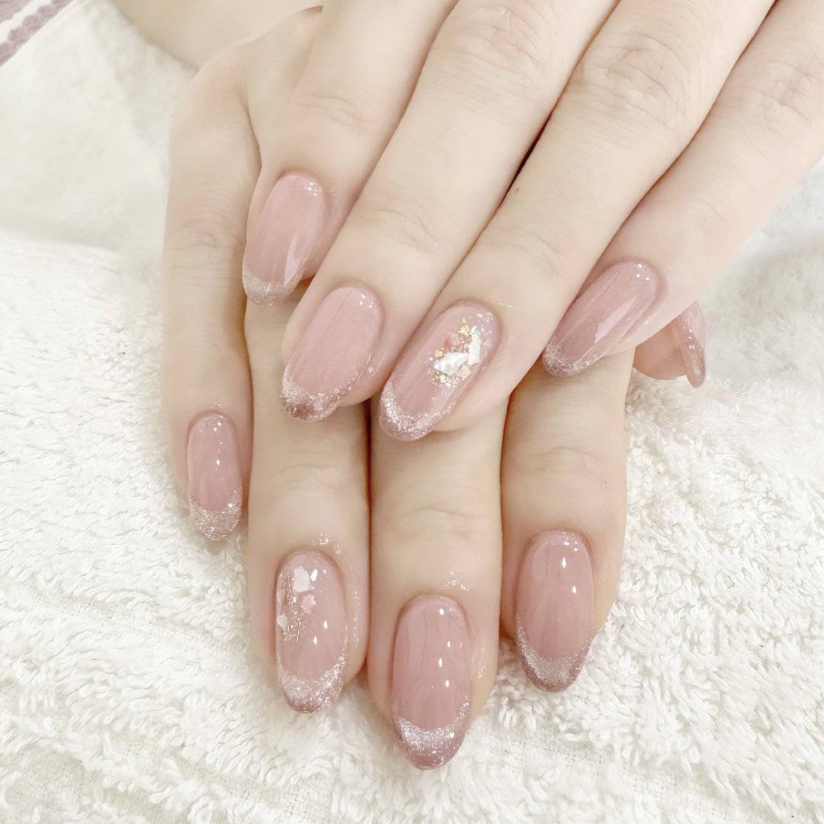 クリアピンクネイル