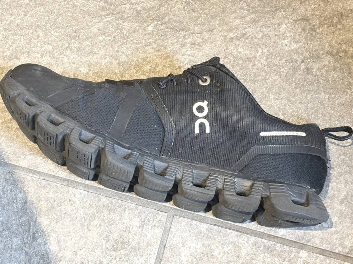 On(オン) のスニーカー