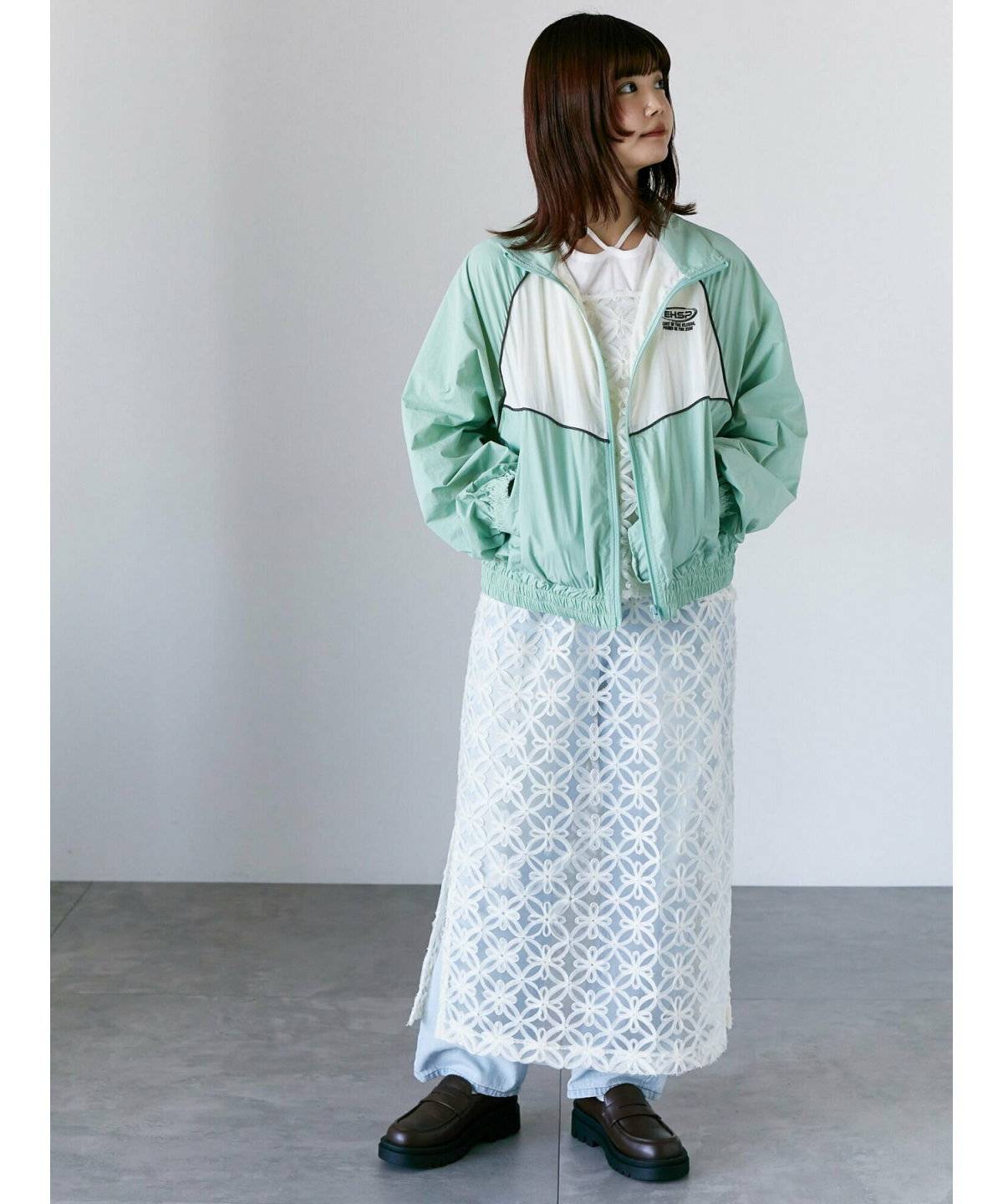 ナイロンジャケットコーデ