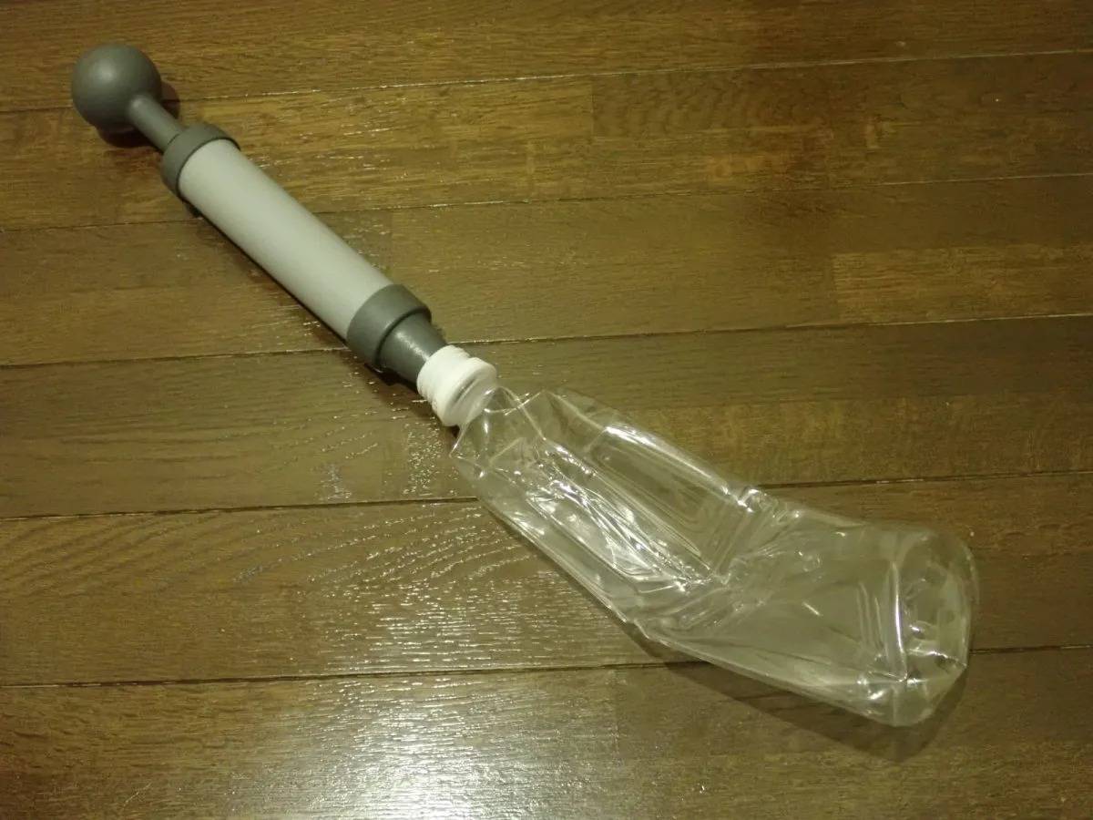 DAISO(ダイソー):ペチャンコポンプ